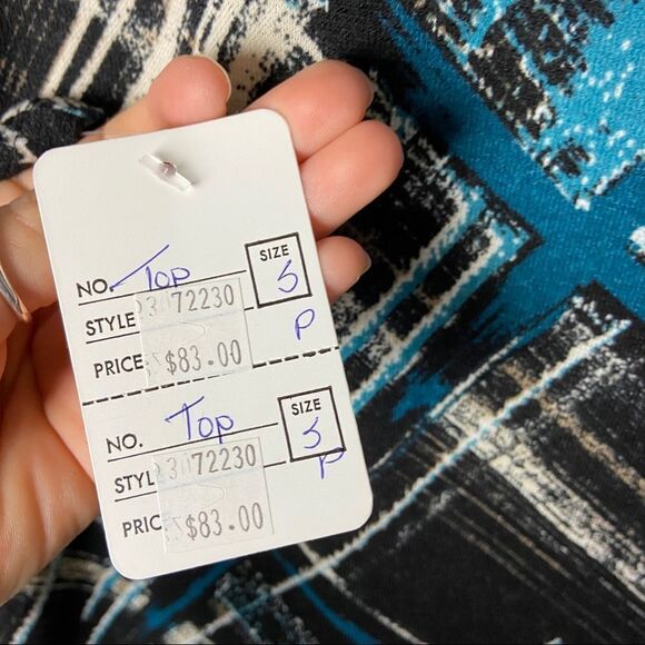 NWT 3/4 sleeve soft business casual tunic top. Loose fitting blouse long sleeve - Picture 10 of 11